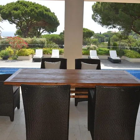Villa Britana By The Pearls Collection