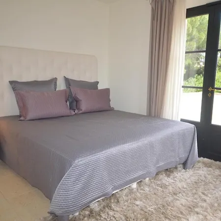 Britana By The Pearls Collection Villa *